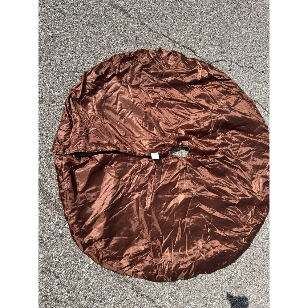 Martha Stewart Satiny Christmas Skirt - Brown 